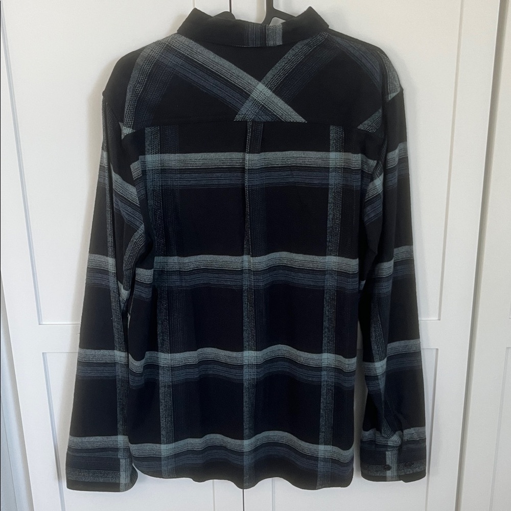 FIGGY Active R/S Pro Skater X Active Skateboarding Shop Collection Plaid Flannel - Picture 2 of 3